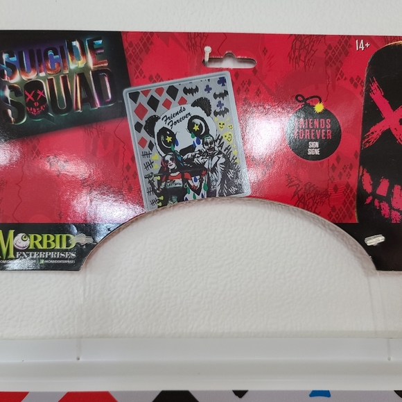 Harley Quinn & Joker Friends Forever Plastic Raised Poster Sign - Picture 3 of 5